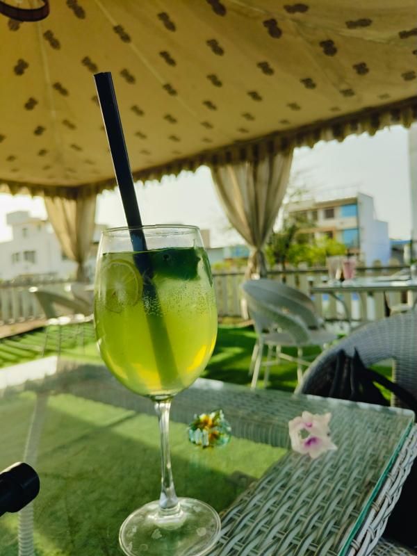 A virgin mojito under the terrace tent